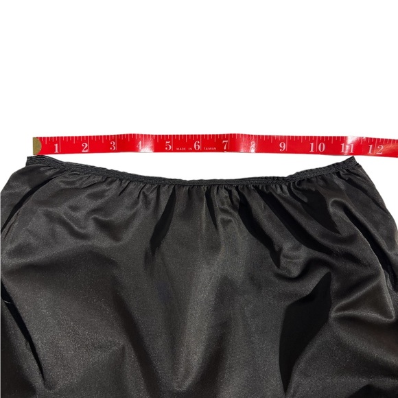 Kremlin Skirt/Slip - Picture 2 of 5